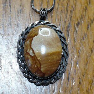 Picture agate pendant on 925 sterling silver chain